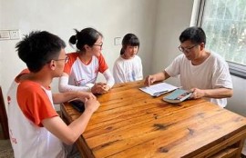 老师走访学生家庭，助力教育沟通与成长交流