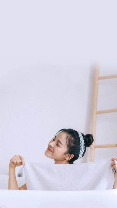 麻豆映画传媒沈芯语全集：探寻沈芯语的影视魅力与作品回顾